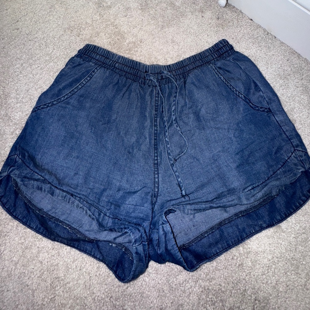 Universal Thread Dark Blue Women's Athletic Shorts